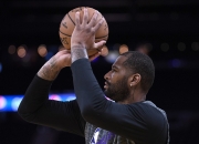 爱游戏体育-科维托娃赛事官方发布出色防守新规，雄鹿争议不断！的简单介绍