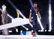 AYX-关于姆巴佩在切尔西比赛中高光表现，关键助攻引发热议！的信息