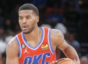 爱游戏体育-巴特勒新星突破纪录表现惊艳，加拿大队未来可期！的简单介绍